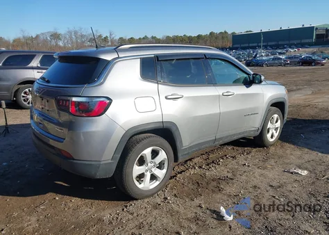 2019 Jeep Compass Latitude 4X4 from USA, damaged, VIN 3C4NJDBB5KT735247